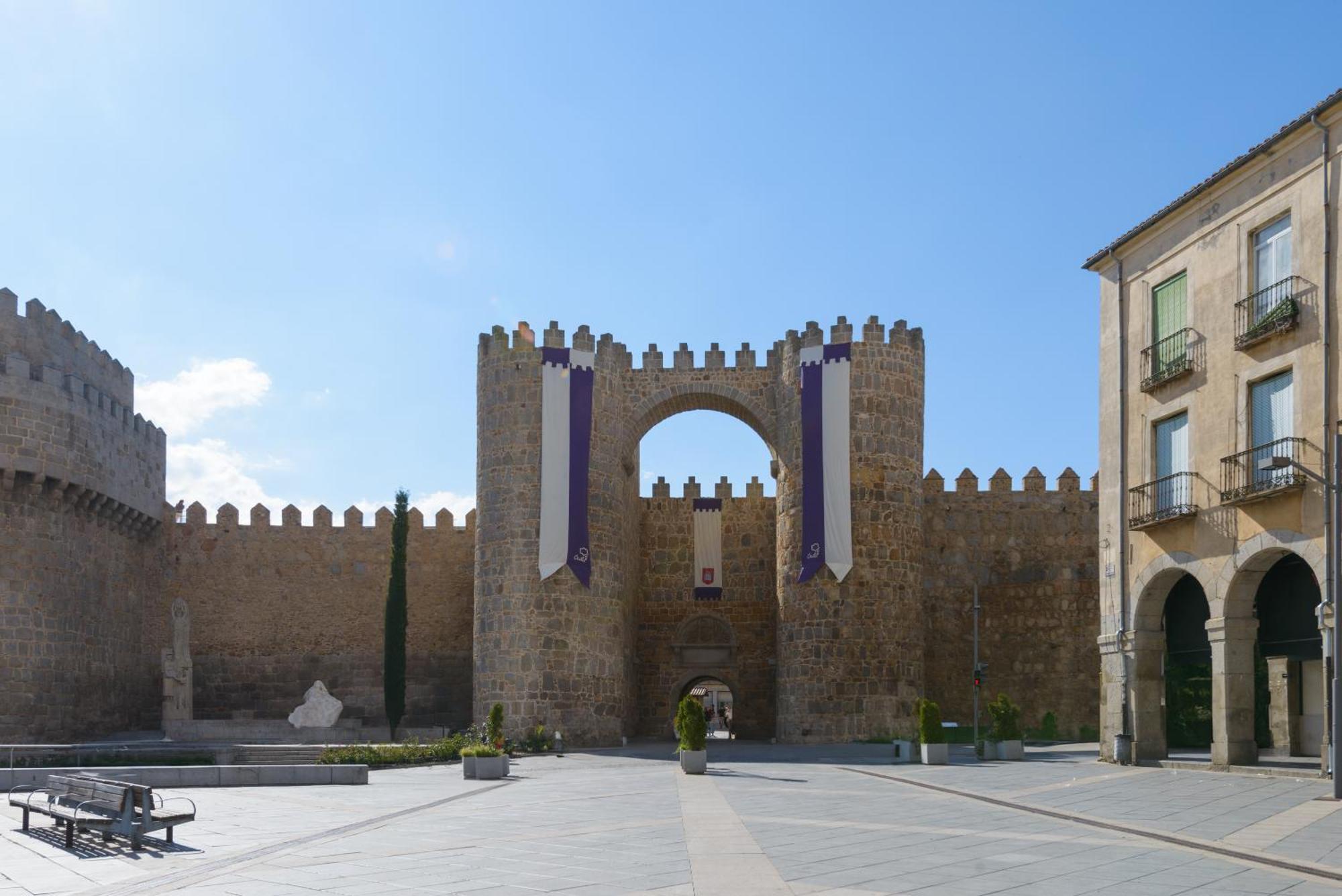 Balcony View To Avila'S Alcazar Εξωτερικό φωτογραφία