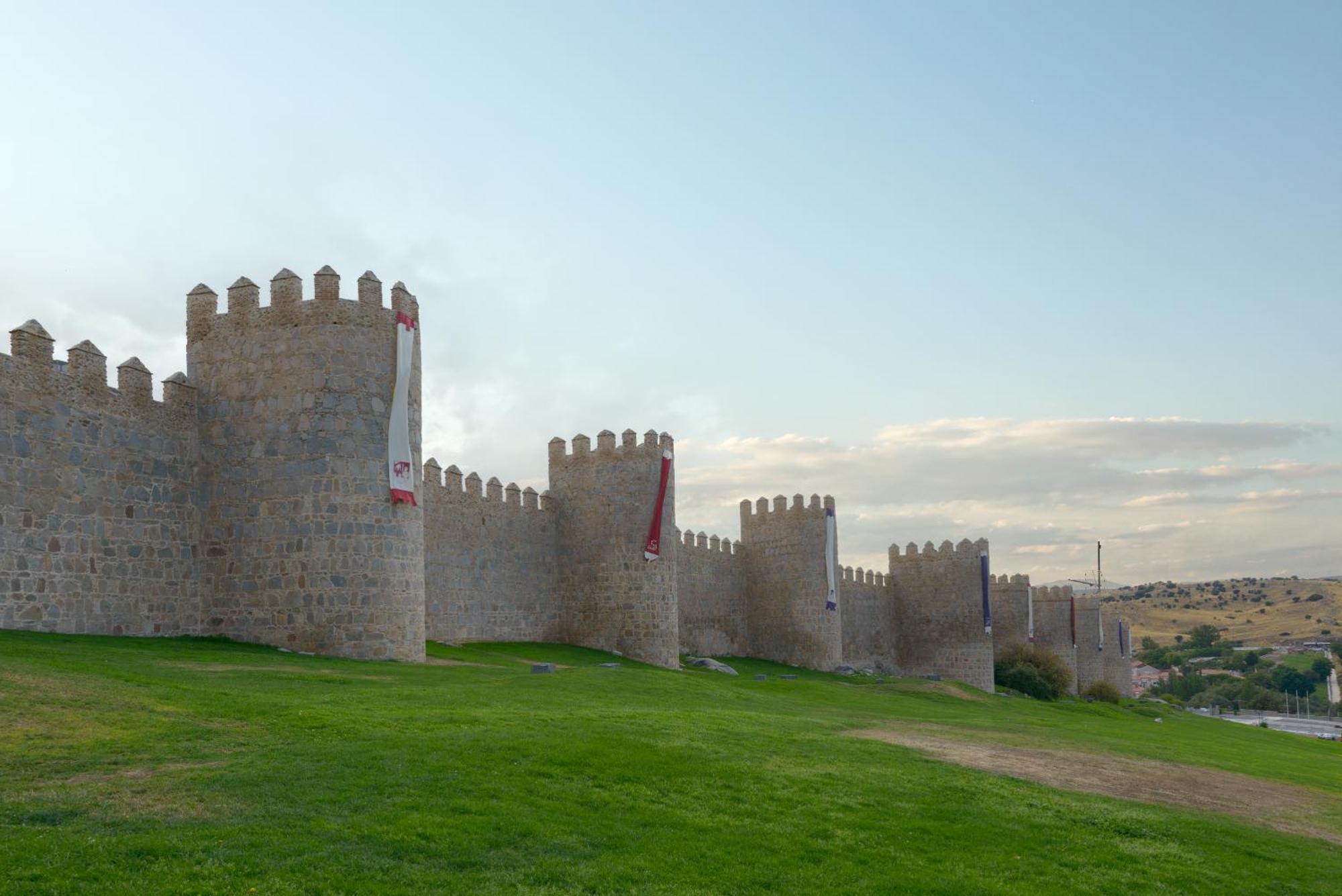 Balcony View To Avila'S Alcazar Εξωτερικό φωτογραφία